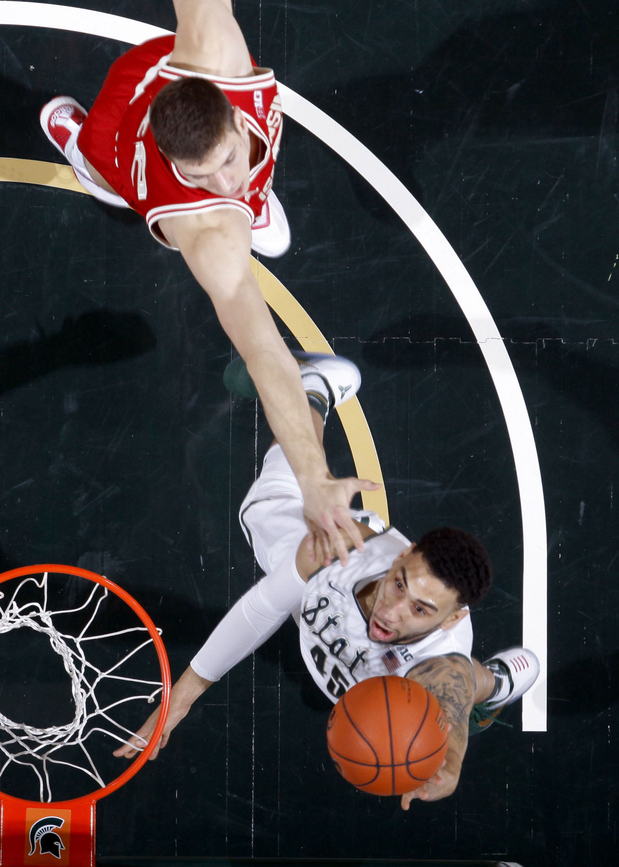 Denzel Valentine, Ethan Happ